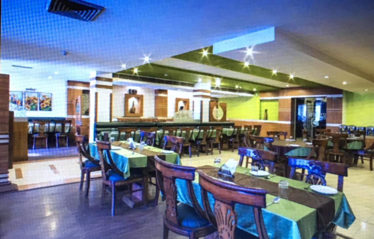 Hotel Elm Tree Amritsar Zewnętrze zdjęcie