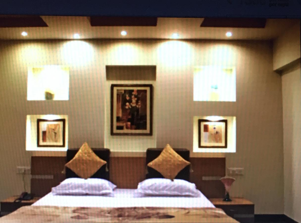 Hotel Elm Tree Amritsar Zewnętrze zdjęcie