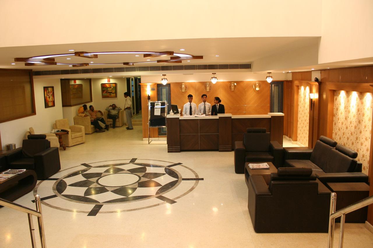 Hotel Elm Tree Amritsar Zewnętrze zdjęcie
