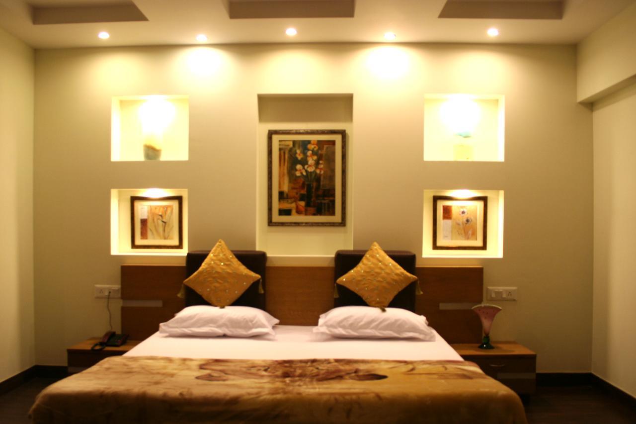 Hotel Elm Tree Amritsar Zewnętrze zdjęcie